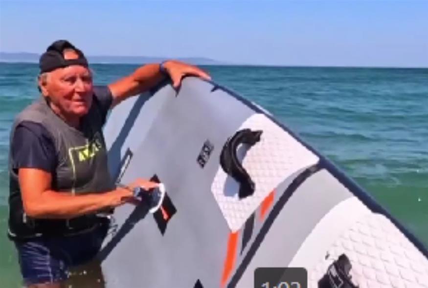 Σέρφερ 82 ετων