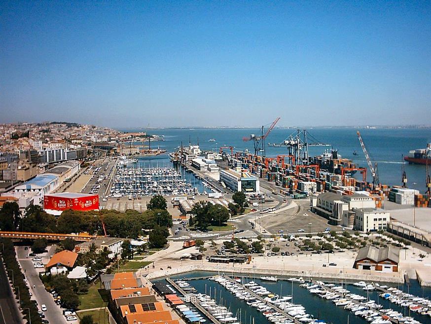 Το λιμάνι της Λισαβόνας (φωτ. el.wikipedia)