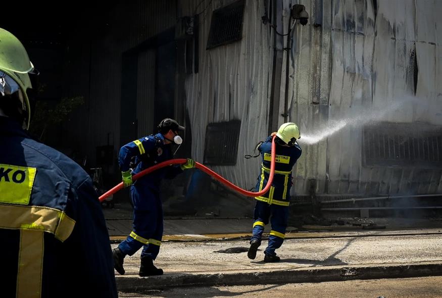 Κόρινθος, το σημείο της έκρηξης (ΒΑΣΙΛΗΣ ΨΩΜΑΣ/EUROKINISSI)
