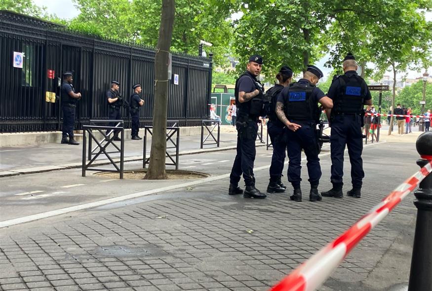 Αστυνομικοί στη Γαλλία/Ap Photos