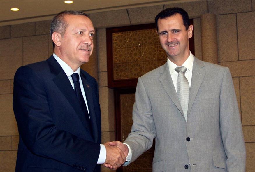 Ρετζέπ Ταγίπ Ερντογάν και Μπασάρ αλ Άσαντ σε στιγμιότυπο από παλαιότερη συνάντησή τους / AP Photo/Bassem Tellawi