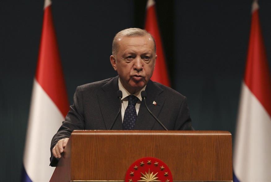 Ο τούρκος πρόεδρος, Ρετζέπ Ταγίπ Ερντογάν, κατά τη διάρκεια ομιλίας του στην Άγκυρα (Associated Press)