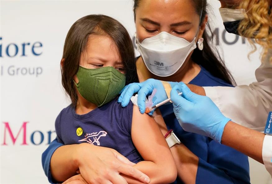 Eμβόλιo κατά της Covid-19 σε παιδιά (ΑP)