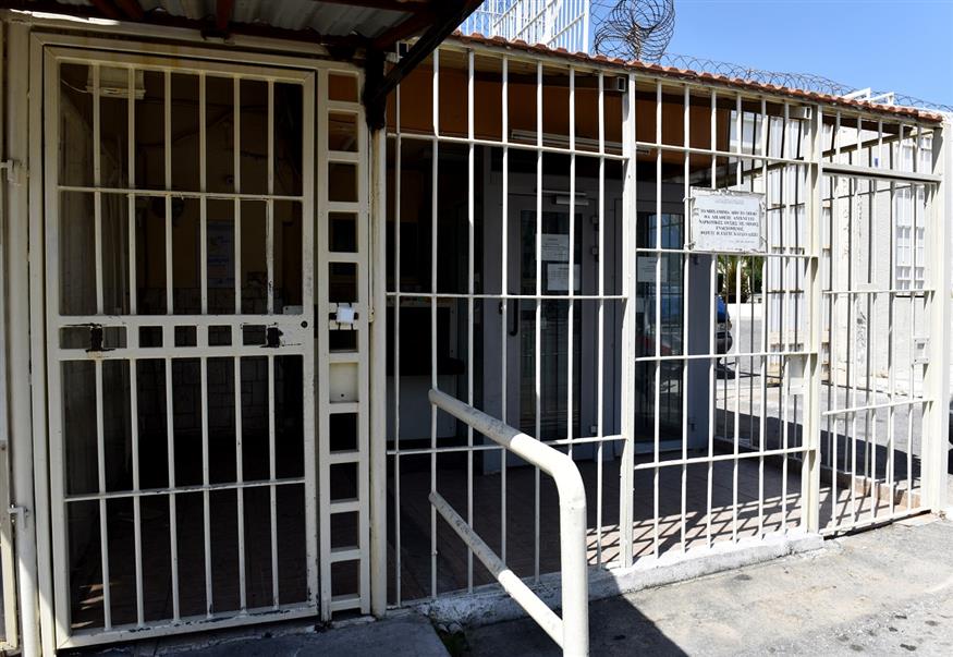 Η είσοδος των φυλακών Κορυδαλλού (ΤΑΤΙΑΝΑ ΜΠΟΛΑΡΗ/EUROKINISSI)
