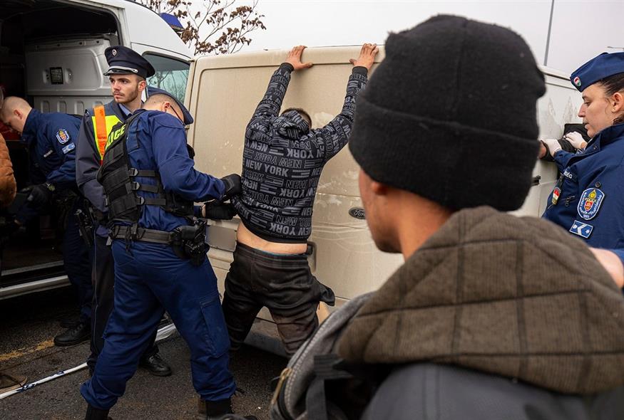 Αστυνομία στην Ουγγαρία (AP)