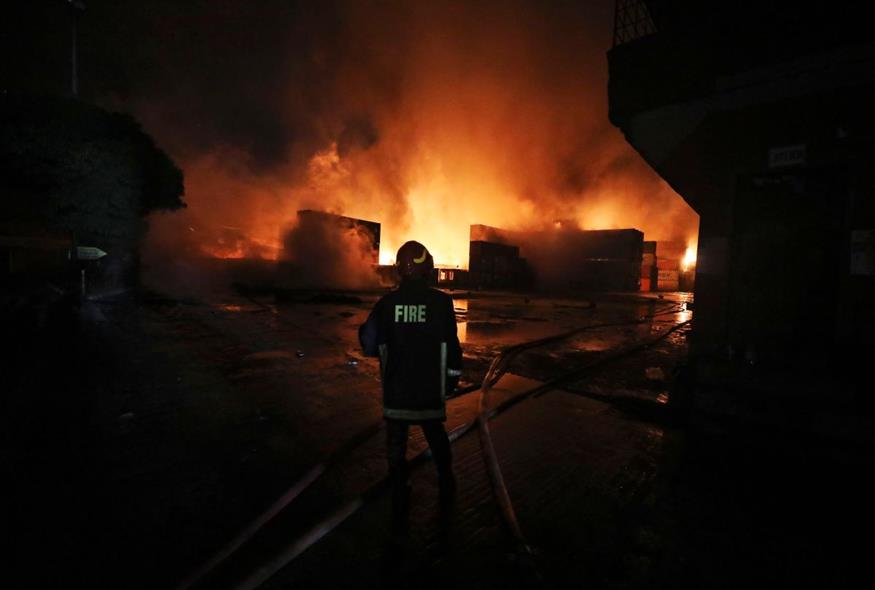 Μεγάλη πυρκαγιά στο Μπανγκλαντές (AP Photo)