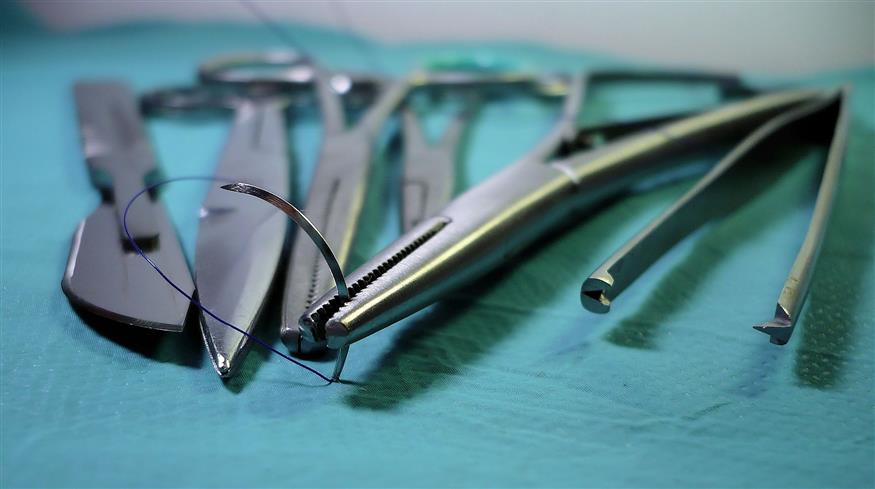 Χειρουργικά εργαλεία/pixabay.com