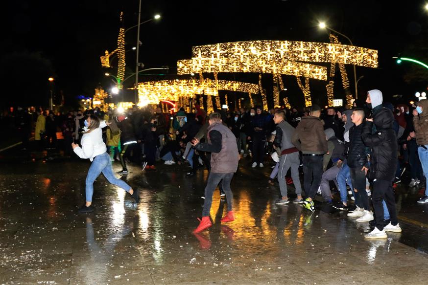 Διαδηλώσεις στα Τίρανα/Copyright: AP Images