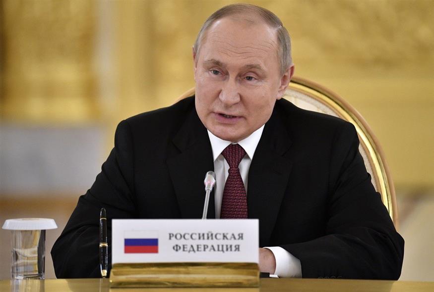 Ο Βλαντίμιρ Πούτιν κατά τη σύνοδο κορυφής των κρατών μελών του Οργανισμού της Συνθήκης Συλλογικής Ασφαλείας στη Μόσχα (Associated Press)