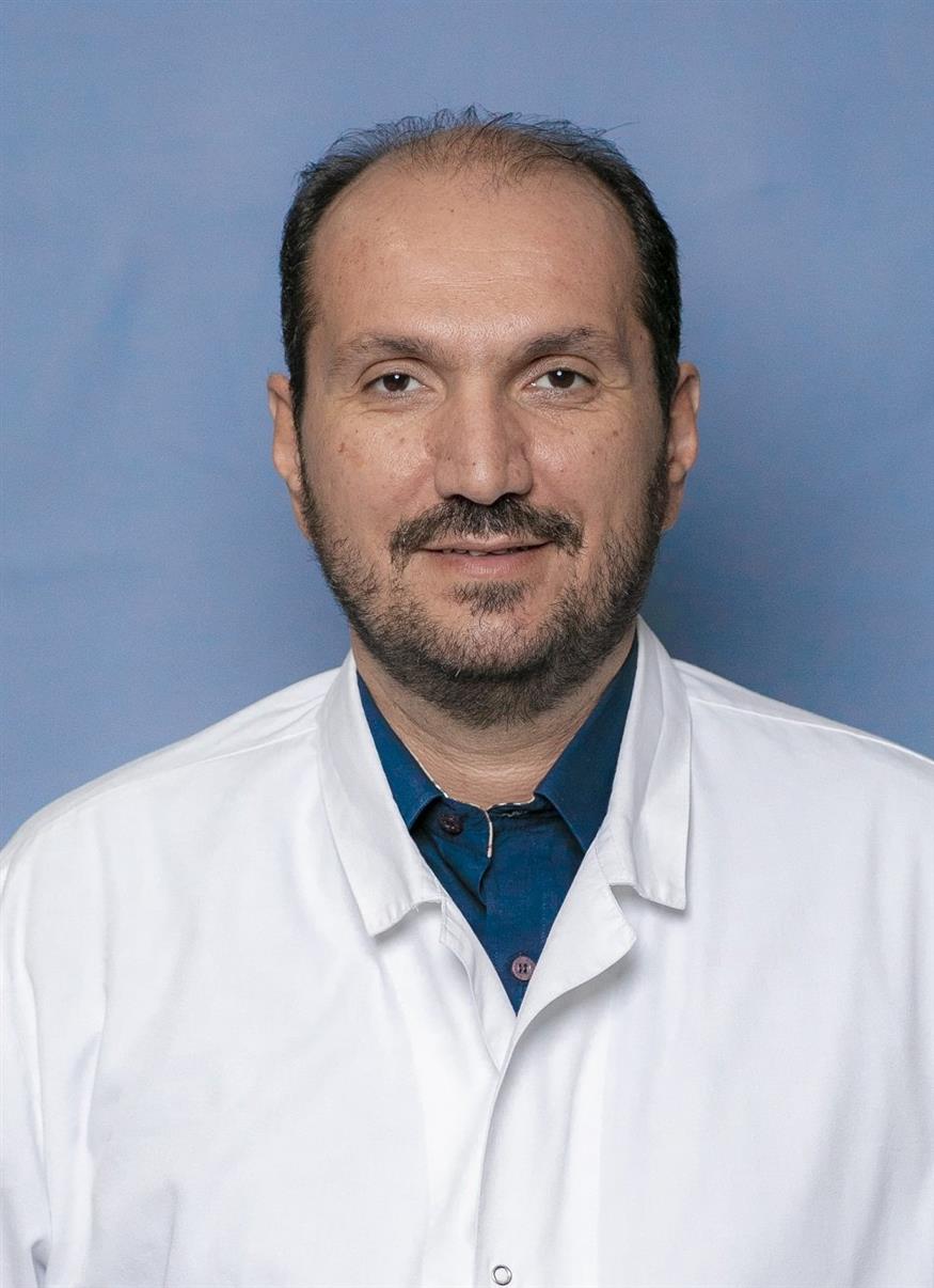 Δρ. Χάρης Κωνσταντινίδης, Διευθυντής Κλινικής Ρομποτικής Γενικής Χειρουργικής και Ογκολογίας