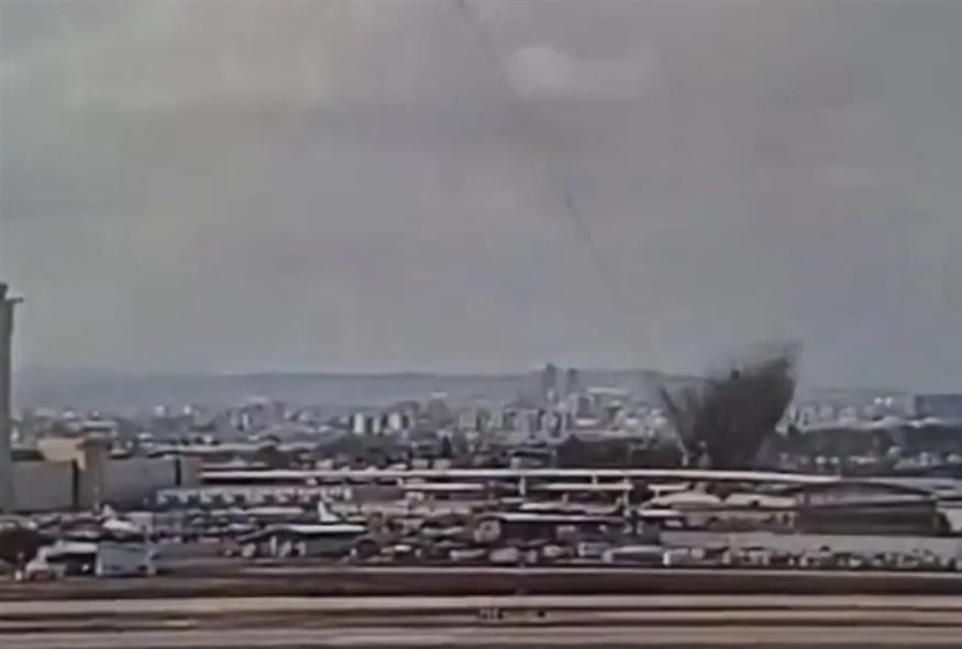 Συναγερμός στο Ισραήλ: Οι Χούθι έριξαν βαλλιστικό πύραυλο/X