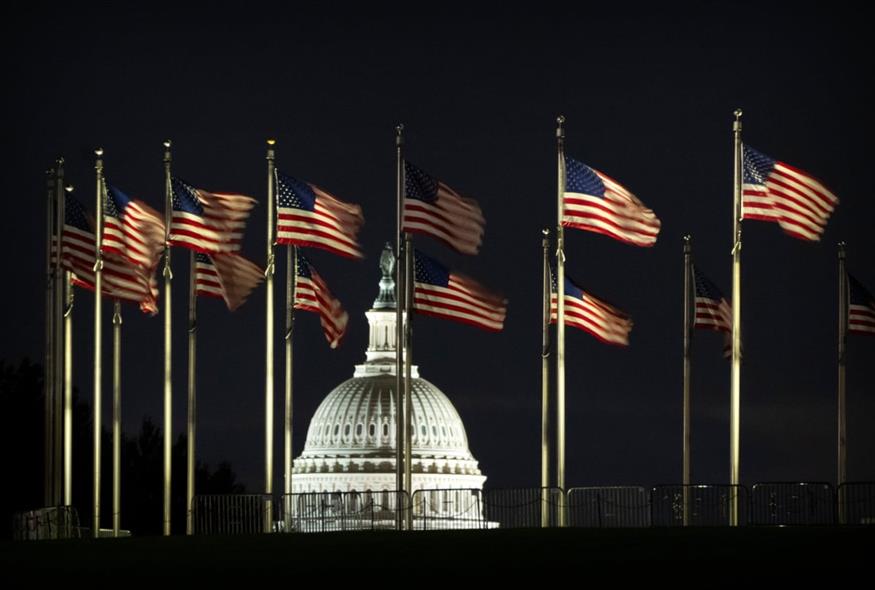 (AP Photo/Mark Schiefelbein)