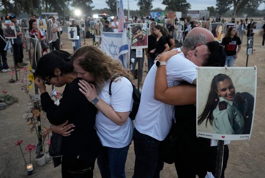 Εκδηλώσεις μνήμης στο φεστιβάλ Nova (AP Photo/Ariel Schalit)