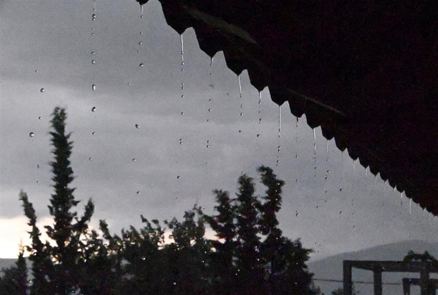 Βροχή (ΒΑΣΙΛΗΣ ΠΑΠΑΔΟΠΟΥΛΟΣ / EUROKINISSI)