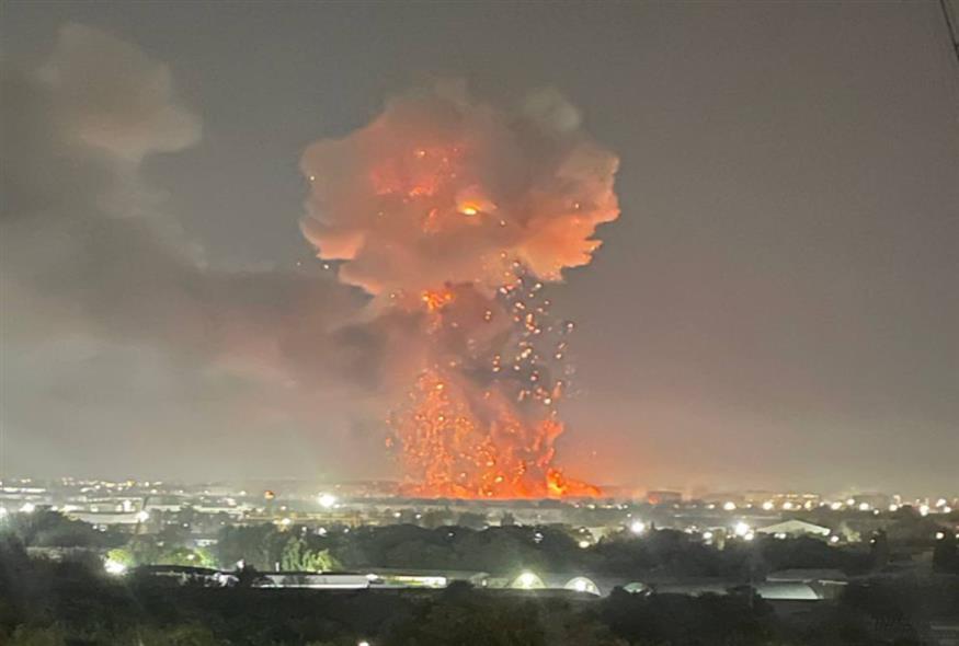 Ισχυρή έκρηξη σε αποθήκη στο αεροδρόμιο της Τασκένδης/twitter/war in Ukraine