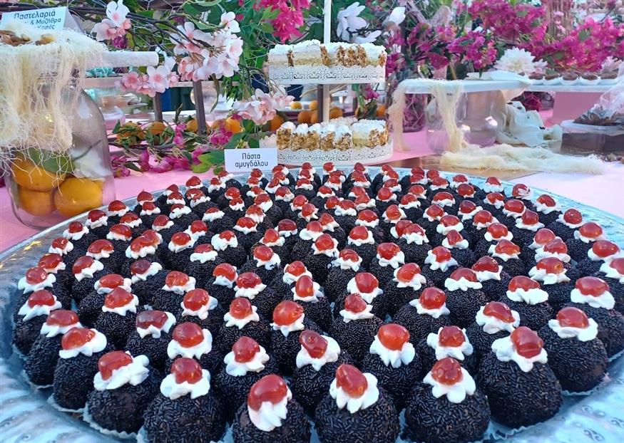 Τρούφες | © Χριστίνα Τσαμουρά Τρούφες | © Χριστίνα Τσαμουρά