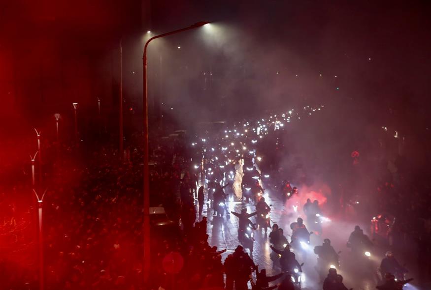 Η οικογένεια του ΠΑΟΚ θρηνεί για τους επτά φιλάθλους που έχασαν τη ζωή τους στο τραγικό δυστύχημα στη Ρουμανία (EUROKINISSI)