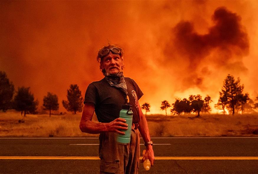 Ενισχύεται επικίνδυνα η μεγάλη φωτιά στην Καλιφόρνια (AP Photo)