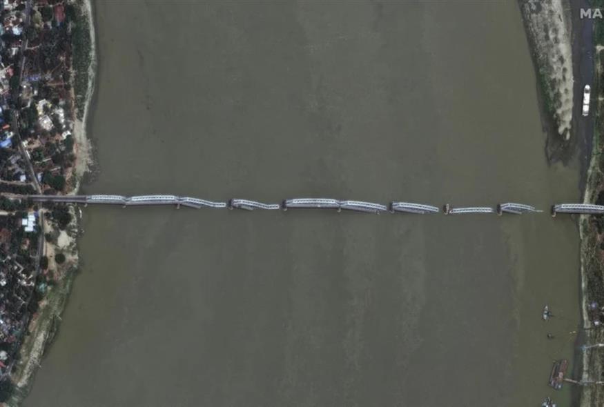 Εικόνες πριν και μετά το σεισμό στη Μιανμάρ/AP Εικόνες πριν και μετά το σεισμό στη Μιανμάρ/AP