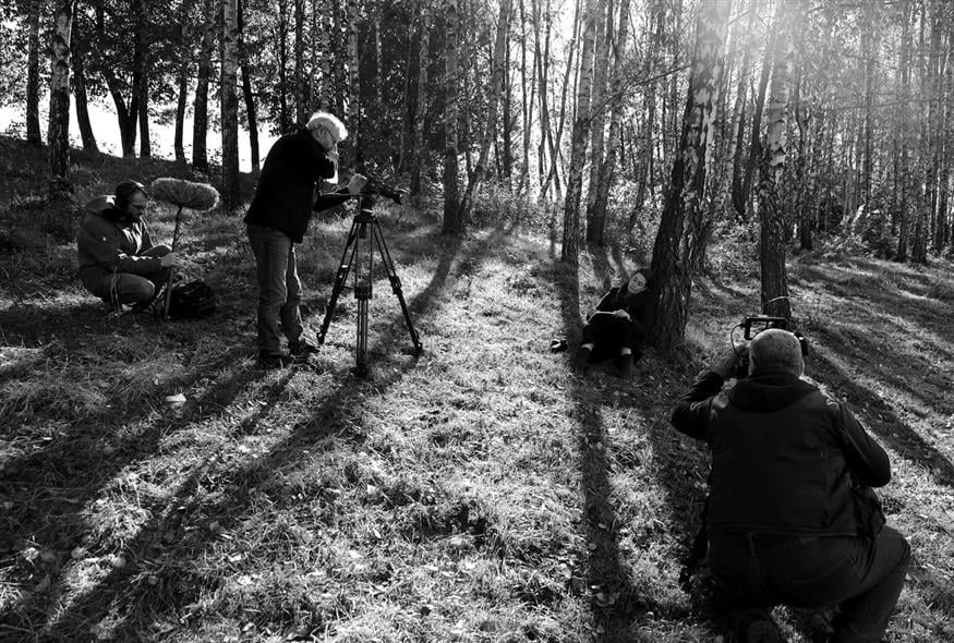 «Tell Me / Πες μου» του Νίκου Μεγγρέλη «Tell Me / Πες μου» του Νίκου Μεγγρέλη