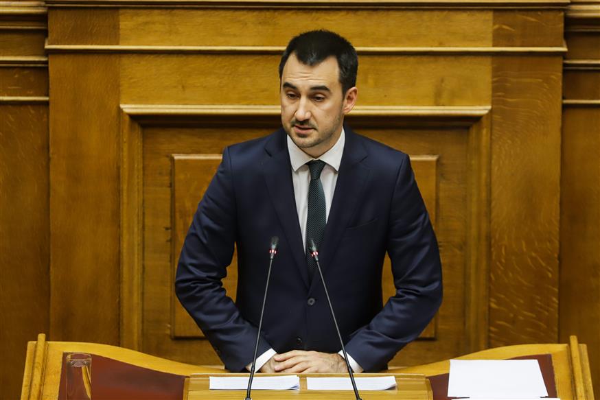Ο Αλέξης Χαρίτσης στη Βουλή (Eurokinissi - Γιάννης Παναγόπουλος)