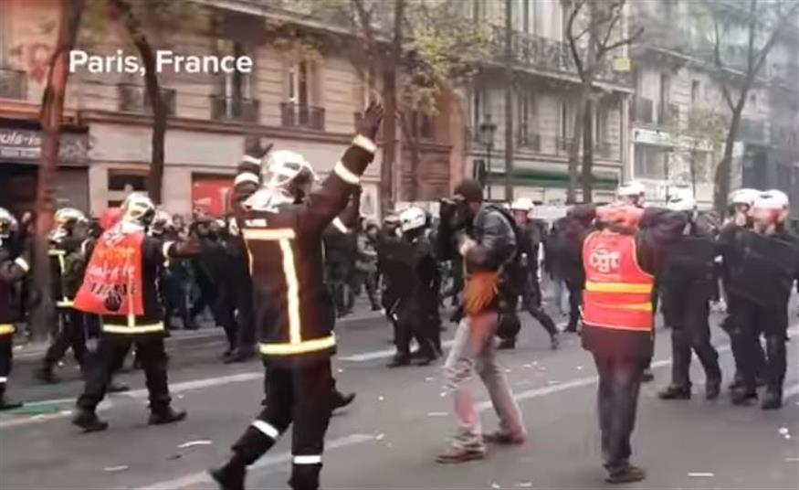 Διαδηλώσεις στη Γαλλία/Redfish Facebook