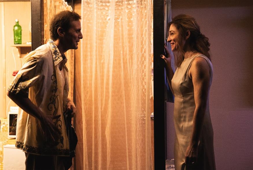 Βαγγέλης Αμπατζής και Αλεξία Καλτσίκη (Copyright: Γκέλυ Καλαμπάκα)