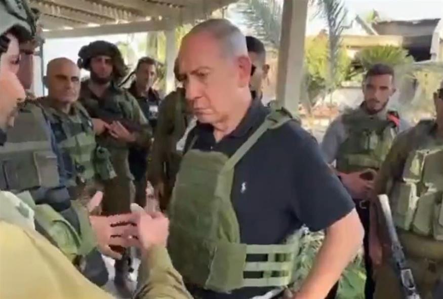 Ο Μπένιαμιν Νετανιάχου με ισραηλινούς στρατιώτες κοντά στη Λωρίδα της Γάζας (Video Capture)