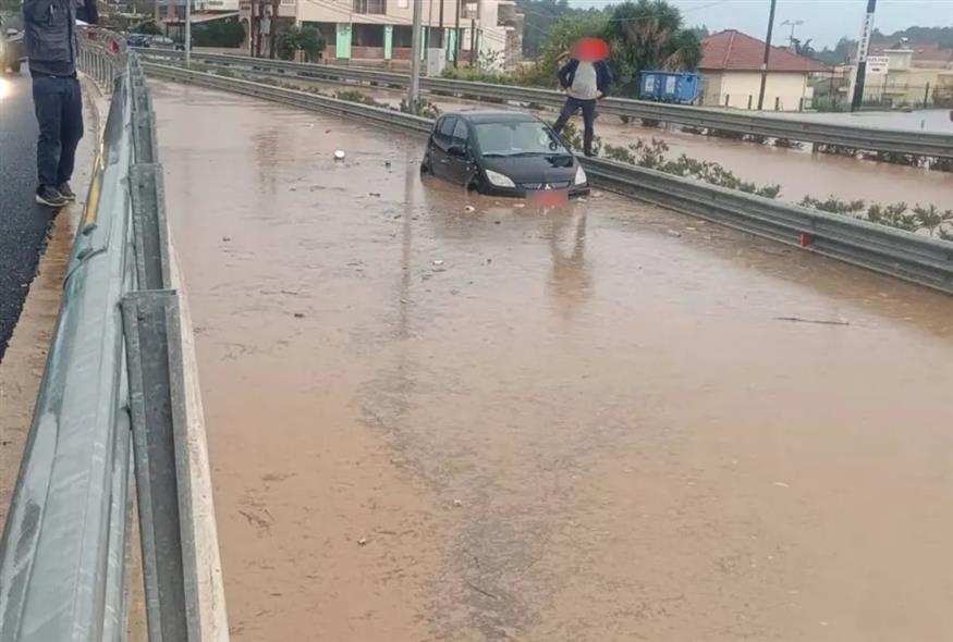Προβλήματα από την κακοκαιρία στην Ήπειρο