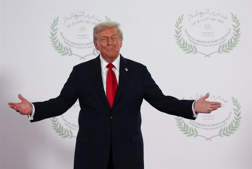 Ο... ειρηνευτής Τραμπ (Suzanne Plunkett/AP)