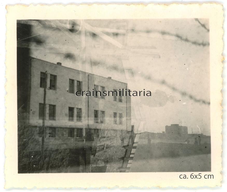 Εκτέλεση των 200 στο Σκοπευτήριο της Καισαριανής (ebay.com) Εκτέλεση των 200 στο Σκοπευτήριο της Καισαριανής (ebay.com)