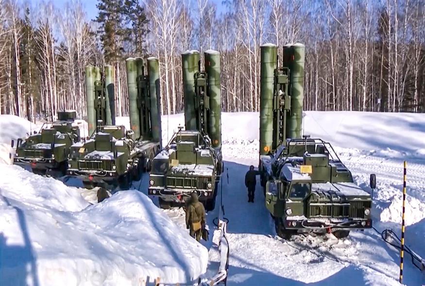 Στρατιωτικές ασκήσεις από τις Ρωσικές Ένοπλες Δυνάμεις / Russian Defense Ministry Press Service via AP