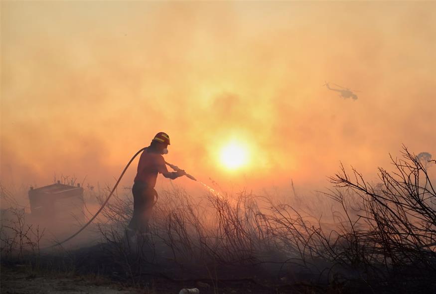 Φωτιά (φωτογραφία αρχείου) - AP