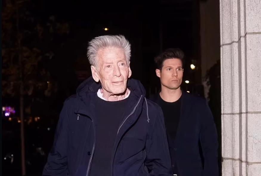 Calvin Klein (Copyright:X)