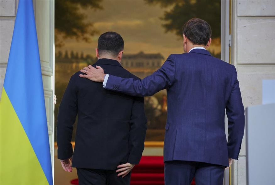 Μακρόν και Ζελένσκι συναντώνται τη Δευτέρα στο Παρίσι (AP)