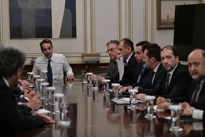 Συνάντηση του Πρωθυπουργού με τους Αντιπεριφερειάρχες και τους Δημάρχους της Λέσβου, της Χίου και της Σάμου. (EUROKINISSI/ ΤΑΤΙΑΝΑ ΜΠΟΛΑΡΗ)