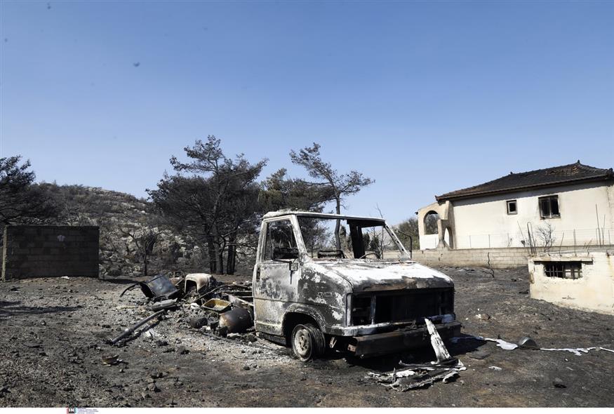 Φωτιά στην Ανατολική Αττική/ INTIME (GALLERY)