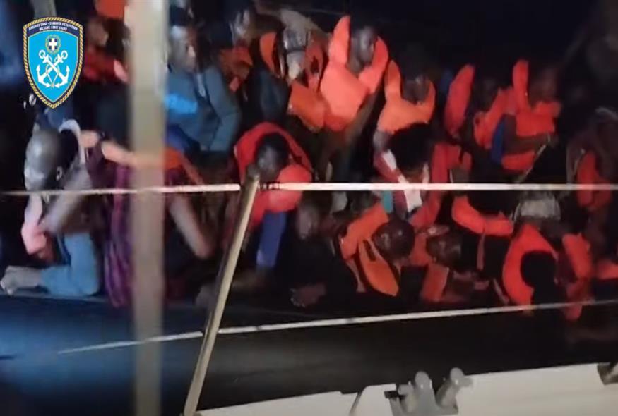 Διάσωση 47 μεταναστών από το Λιμενικό στη Σάμο/Λιμενικό Σώμα