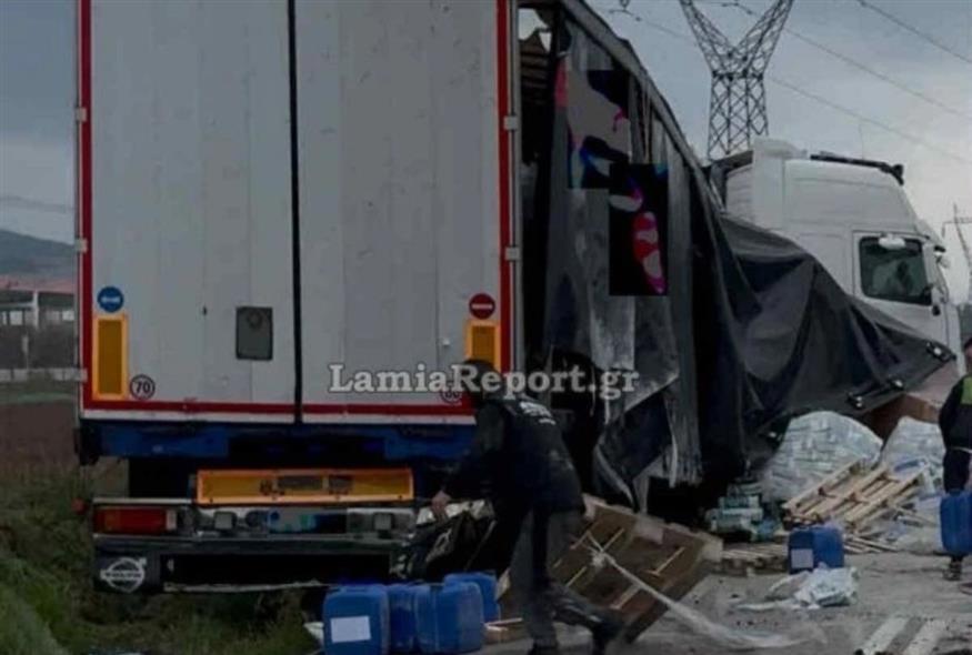 Τροχαίο ατύχημα πριν την έξοδο της Θήβας/lamiareport Τροχαίο ατύχημα πριν την έξοδο της Θήβας/lamiareport