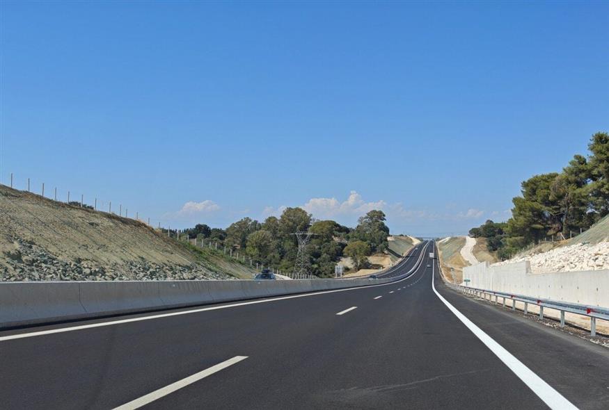 Eθνική οδός Πατρών - Πύργου / φωτογραφία Κώστας Ασημακόπουλος για το ethnos.gr