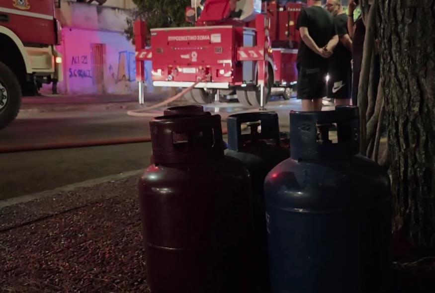 Φωτιά στη Νέα Ιωνία/orangepress