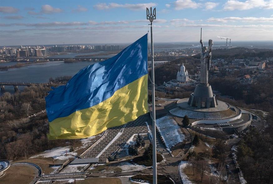 Διπλωματικό αδιέξοδο στην Ουκρανία - Πολλές χώρες καλούν τους πολίτες τους να εγκαταλείψουν τη χώρα (AP)