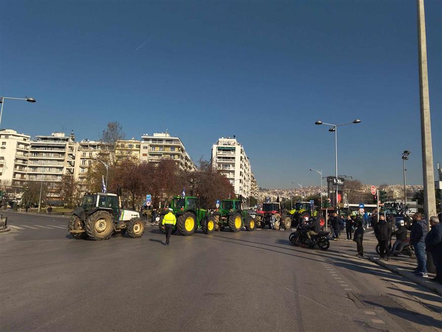 Αγρότες έφτασαν στη Θεσσαλονίκη για την Agrotica (ethnos.gr)