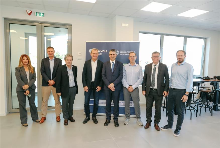 Η Ολυμπία Οδός ανοίγει σταθμό εξυπηρέτησης βαρέων οχημάτων στην Αθηνών-Πατρών (gallery)