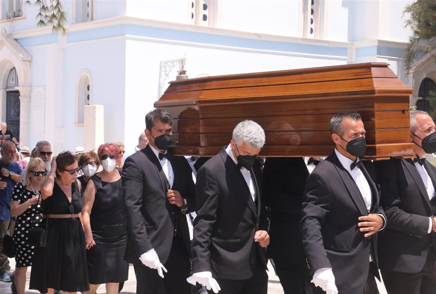 Στιγμιότυπο από την κηδεία του Κωνσταντίνου Τζούμα (Copyright: NDP) 