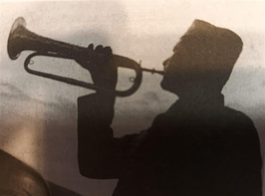 Σάλπιγγα πολέμου...