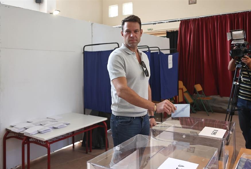 Ψήφισε ο Στέφανος Κασσελάκης (INTIME)