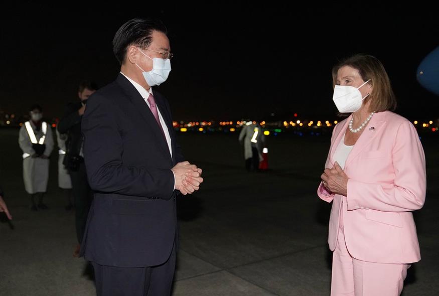 Έφτασε στην Ταϊβάν η Νάνσι Πελόζι / Associated Press