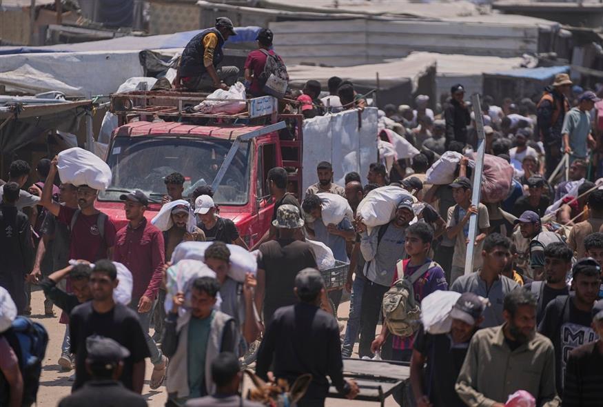 Παλαιστίνιοι στη Λωρίδα της Γάζας (AP Photo/Abdel Kareem Hana)