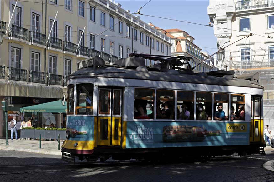 Λισαβόνα (AP Photo/Armando Franca)